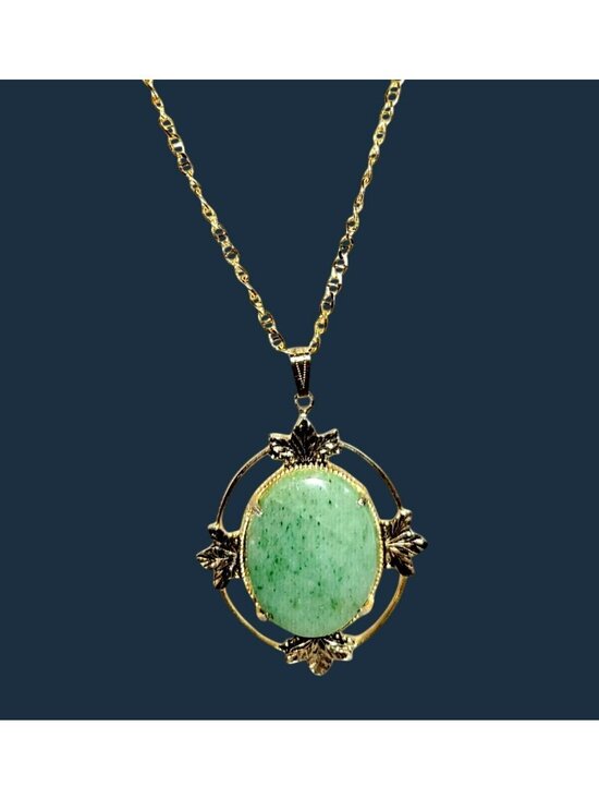 Unbranded Jewelry - Large Green Agate Oval Stone Set in Gold Vermeil Filigree Pendant Chain 33"